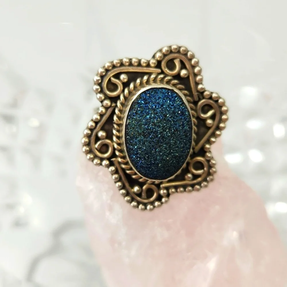 Vintage Sterling Silver Ring with Blue Druzy